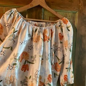 Linen blend blouse size xl but runs small.